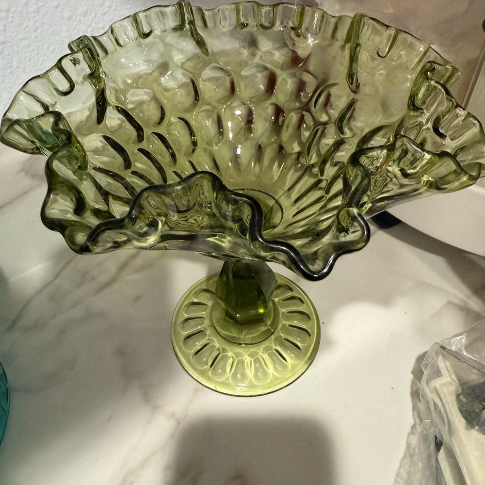 Vintage Fenton Olive Green Ruffle Thumbprint Pattern Compote Candy Dish 7.5"
